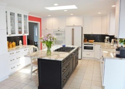 Brighton Cabinetry Maple Kitchen with Monroe Door